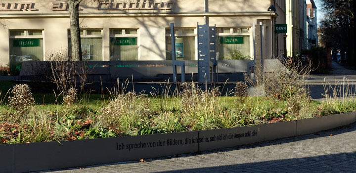 Willi-Frohwein-Platz, Erinnerungsinsel